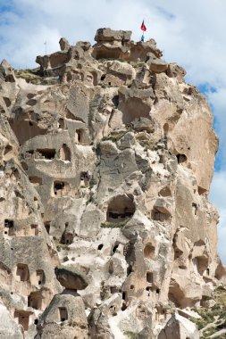 Uçhisar Kalesi Kapadokya'da görünümünü
