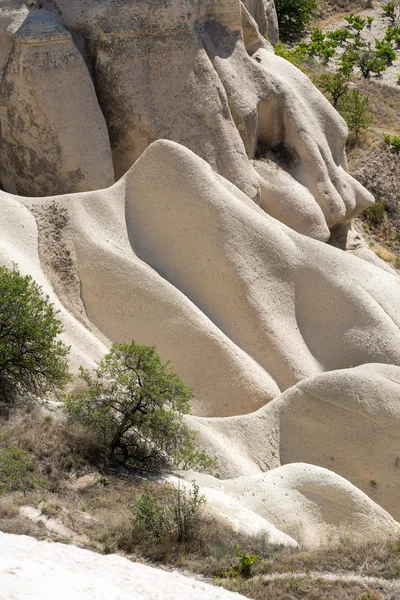 Love Valley im Goreme Nationalpark. Kappadokien, Türkei — Stockfoto