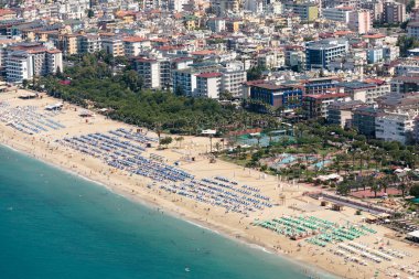 Alanya - Kleopatra plajı. Alanya, Türkiye 'nin en popüler sahil beldelerinden biri.