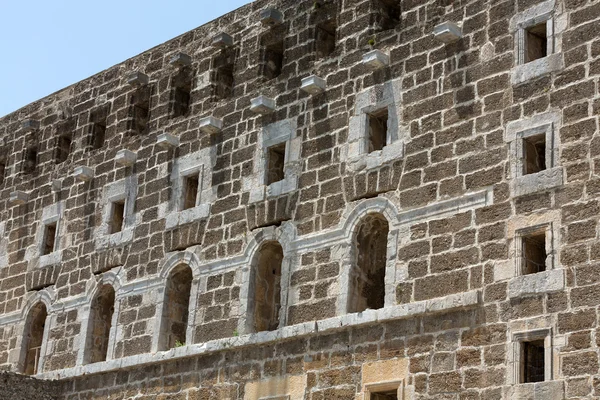 Ruínas de anfiteatro antigo em Aspendos, Antalya, Turquia — Fotografia de Stock