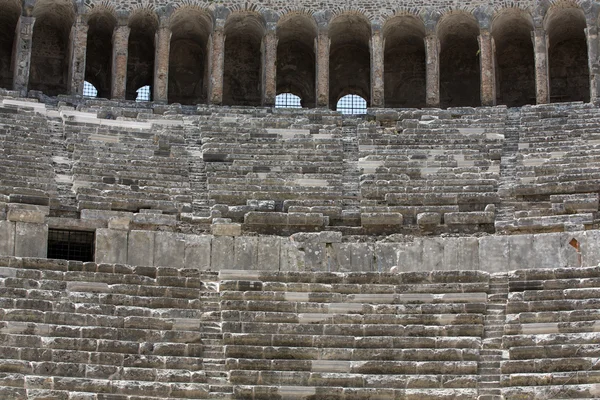 Ruines de l'ancien amphithéâtre à Aspendos, Antalya, Turquie — Photo