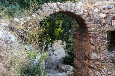 Eski sokaklar Alanya Kale Tepesi'nde. Türkiye