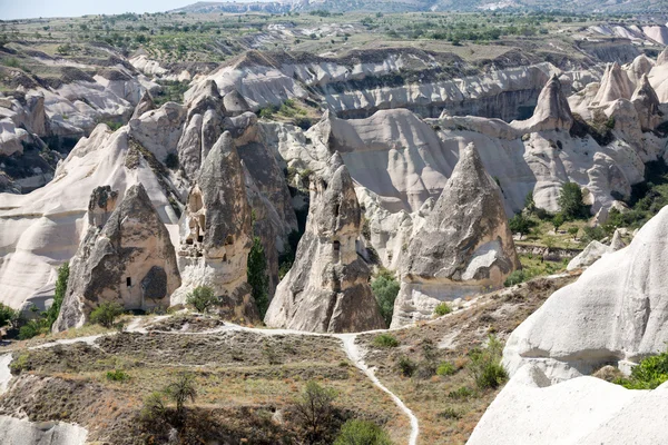 Liefde vallei in Goreme nationaal park. Cappadocië, Turkije — Stockfoto