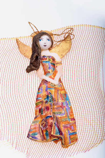 Ангел красоты, нарисованный вручную акриловыми красками
