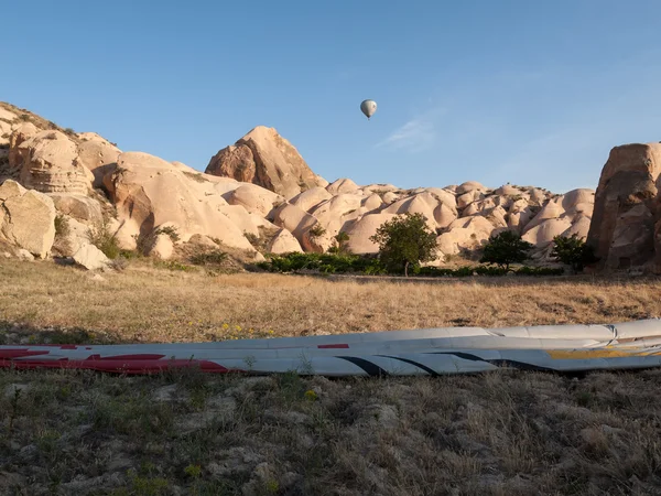 Cappadocia, Turkey.The greatest tourist attraction of Cappadocia , the flight with the balloon — Stock Photo, Image