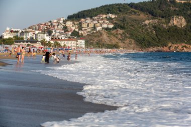 Alanya - Kleopatra plajı. Alanya, Türkiye 'nin en popüler sahil beldelerinden biri.
