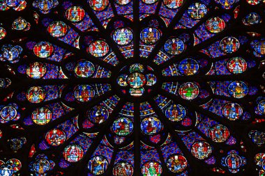 Paris, Notre Dame Katedrali. Güney transept gül pencere. UNESCO dünya mirası. Paris, Fransa