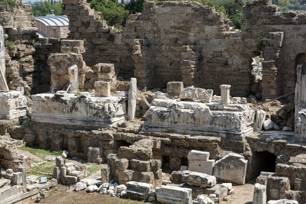 Les ruines de l'ancien amphithéâtre romain de Side. Turquie — Photo