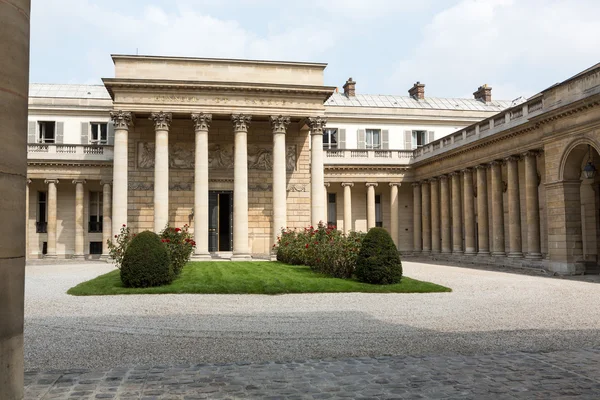 Paris - the National Museum of the Legion of Honour — Stock Photo, Image