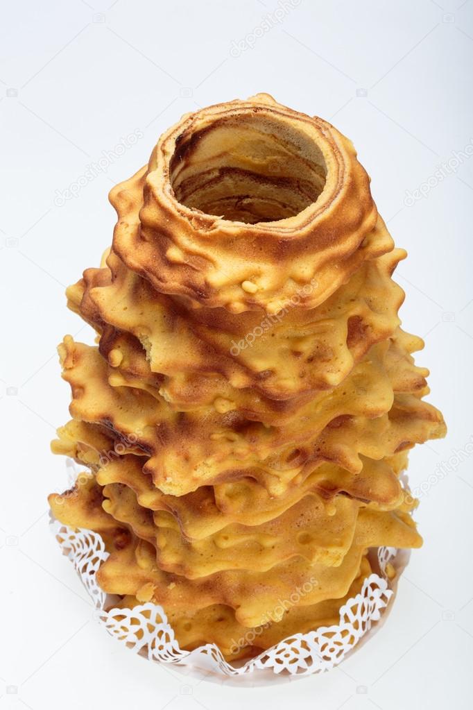 Sekacz or sakotis - popular Polish-Lithuanian traditional cake. — Stock