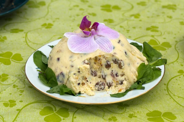 Quark tatlı, paskha, Rus Paskalya tatlı tedavi — Stok fotoğraf