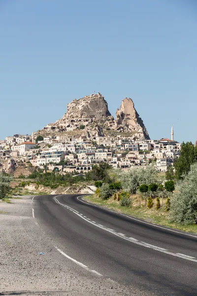 Uitzicht op het kasteel van Uchisar in Cappadocia, Turkije — Stockfoto