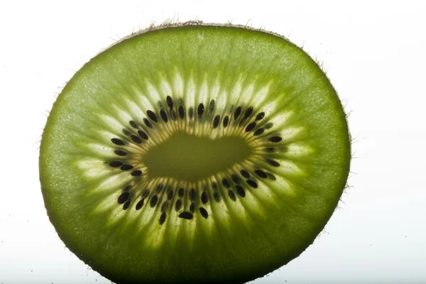 Tranche de kiwi juteux frais — Photo