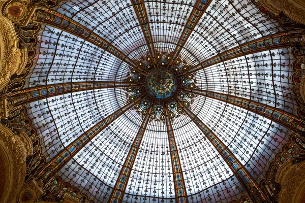 Galeries Lafayette interior in Paris — Stock Photo, Image