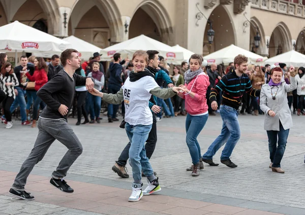 Międzynarodowy Dzień Flashmob rueda de Casino — Zdjęcie stockowe