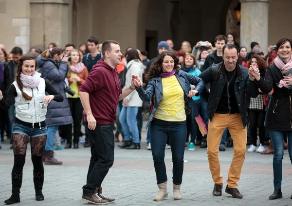 Międzynarodowy Dzień Flashmob rueda de Casino — Zdjęcie stockowe
