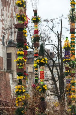 Krakow - Ana Meydan 'da Paskalya Pazarı palmiyesi