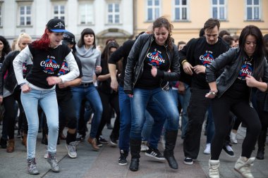 Rueda de Casino uluslararası Flashmob günü