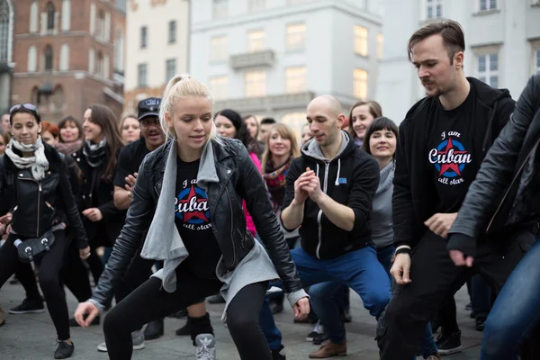 Rueda de Casino uluslararası Flashmob günü