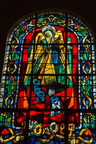 Parigi - Vetri colorati nella chiesa di San Pietro a Montmartre — Foto Stock