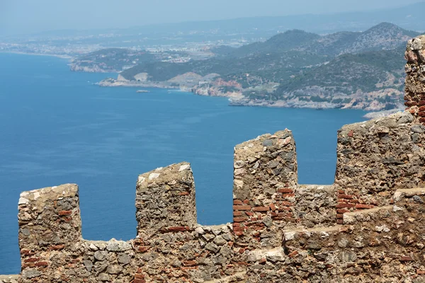Ruinerna av ottomansk fästning i Alanya. Turkiet. — Stockfoto