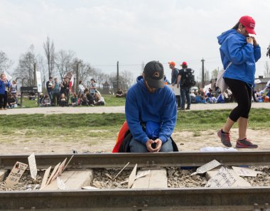 Uluslararası Soykırım Anma Günü .