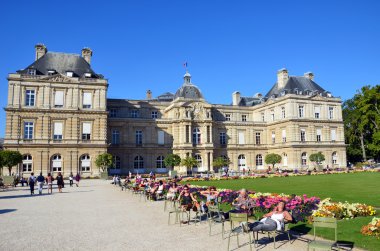 Paris 'teki Lüksemburg Bahçesi