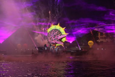 yıllık büyük ejderhalar geçit töreni