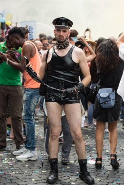 Roma Eşcinsel gurur