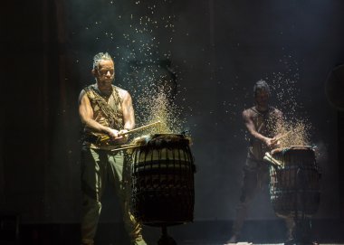 Cracow Szczepanski meydanında müzik gecesi.