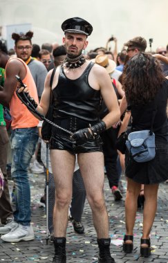 Roma Eşcinsel gurur