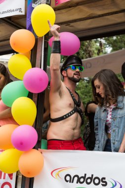 Roma Eşcinsel gurur