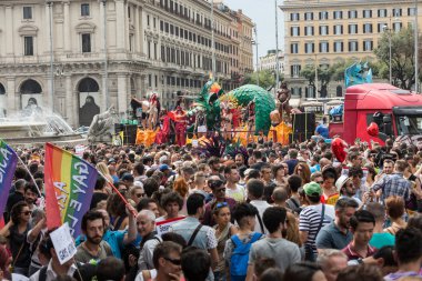 Roma Eşcinsel gurur