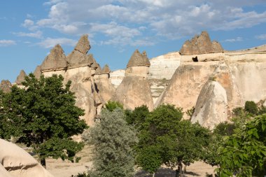 kaya oluşumları Göreme Milli Parkı içinde. Kapadokya, Türkiye
