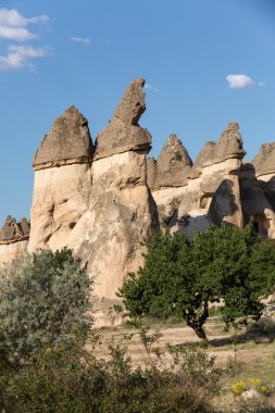kaya oluşumları Göreme Milli Parkı içinde. Kapadokya, Türkiye