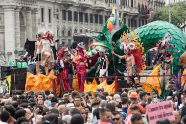 Roma Eşcinsel gurur