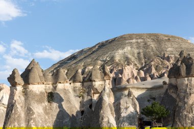 kaya oluşumları Göreme Milli Parkı içinde. Kapadokya, Türkiye