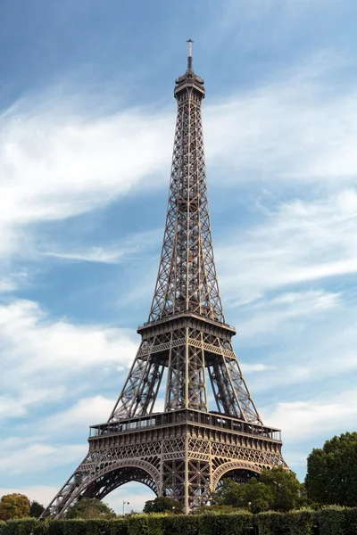 Πύργος του Άιφελ - το πιο διάσημο σύμβολο του Παρισιού — Φωτογραφία Αρχείου