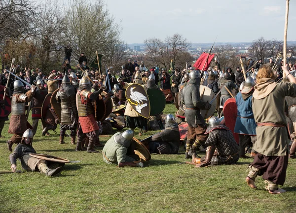 Krakow Polonia Abr 2015 Participantes Identificados Rekawka Tradición Polaca Celebrados — Foto de Stock