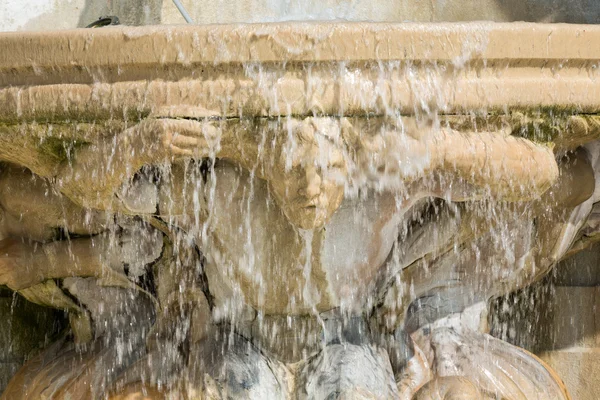 Fountaine of Sacred Heart of Jesus Basilica, Paris. França — Fotografia de Stock