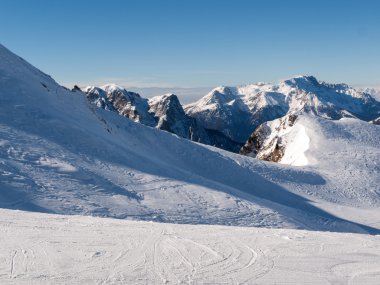 Dolomites Alps - Val Gardena Sella grubunda bakan. İtalya