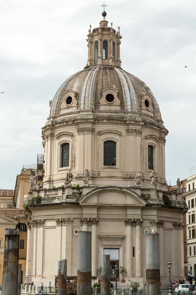 Рим, Италия. The Church of the Holy Name of Mary — стоковое фото