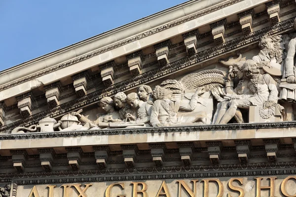 Paris - Le fronton du Panthéon. La construction du bâtiment a commencé en 1757 et a été terminée en 1791 — Photo