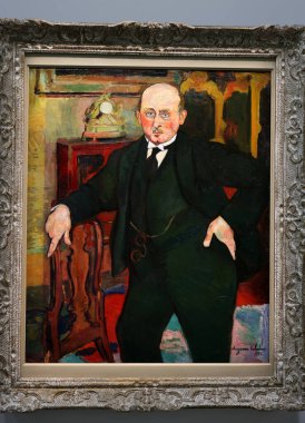 Paris, Fransa - 19 Mart 2025: The Center Pompidou 'da Suzanne Valadon' un monografik sergisi (1865-1938), cesur ve ikonik bir sanatçı ve neslinin en önemli örneklerinden biri..