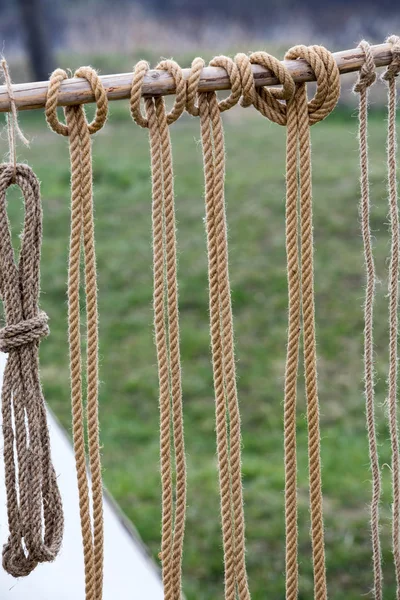 Primer plano de la cuerda con nudo —  Fotos de Stock