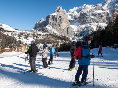 Dolomites Alps Kayak alanında. İtalya