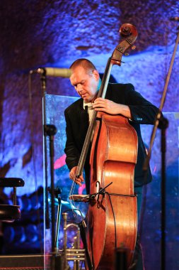 Adam Kawonczyk Quartet