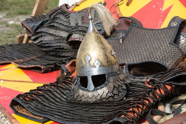 Krakau, Polen. Knight kamp tijdens de traditionele middeleeuwse festival — Stockfoto