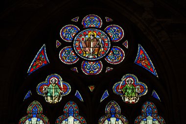 Notre Dame Katedrali, UNESCO Dünya Miras Listesi içinde vitray pencereler. Paris, Fransa