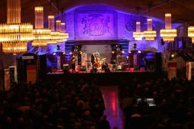 Adam Kawonczyk Quartet